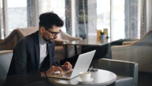 Read more about the article How Do You Mentally Prepare for Entrepreneurship? Strengthen Your Mindset for Success in 2025